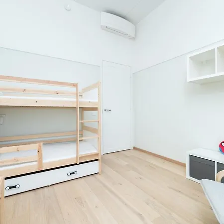 Brand New 2bdroom Free Parking *