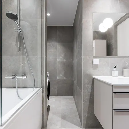 דירה Brand New 2bdroom Free Parking טאלין