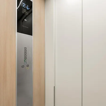 Appartement Brand New 2bdroom Free Parking *