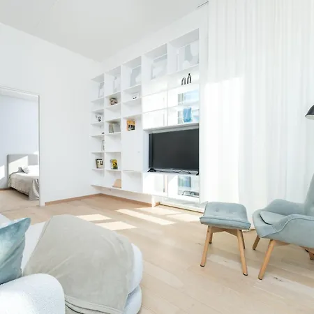 Brand New 2bdroom Free Parking