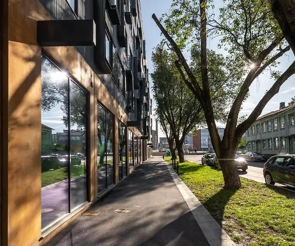 Brand New 2bdroom Free Parking