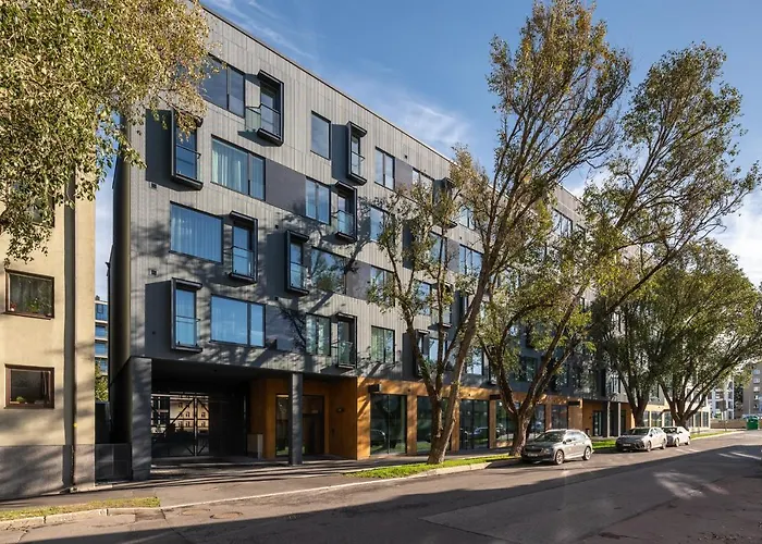 Brand New 2bdroom Free Parking *