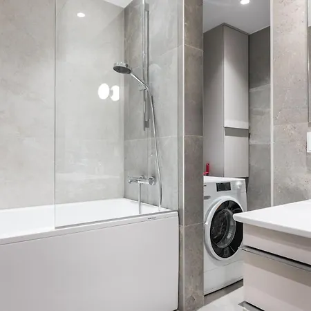 Apartmán Brand New 2bdroom Free Parking *